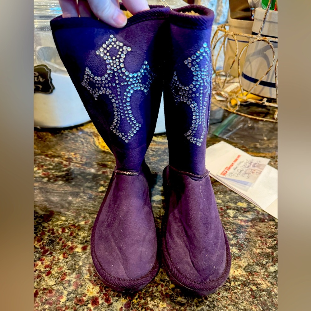 NEW Polar Bear Boots